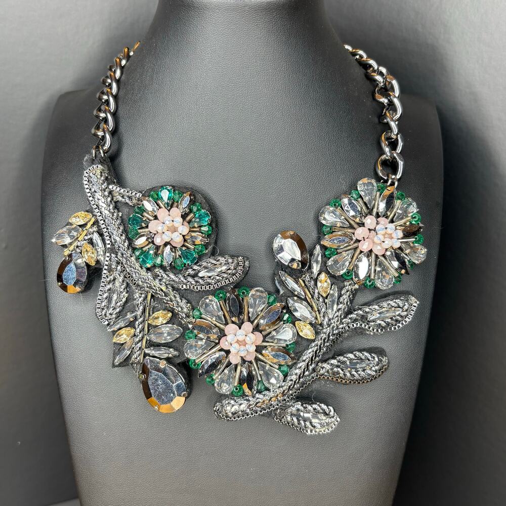 Aldo Floral Rhinestone Statement Bib Necklace Gunmetal Gray and Pink 14"/2"